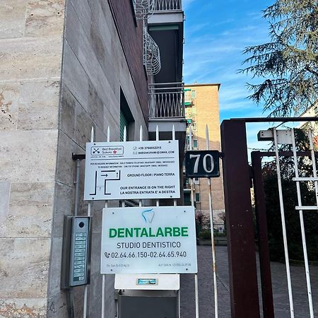Bed & Breakfast Sakura Milan Exterior photo